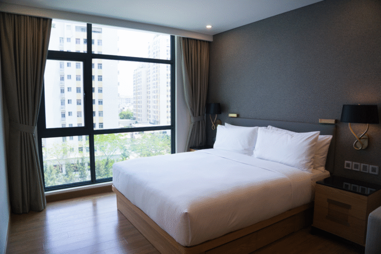 Small Bedroom Decor: Big Comfort in Tiny Spaces