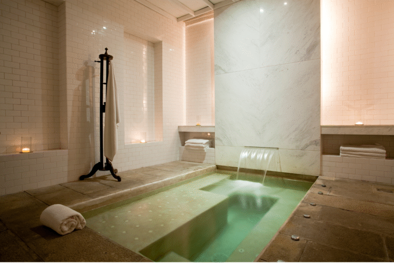 Turn Your Bathroom into a Spa: Easy Decor Hacks